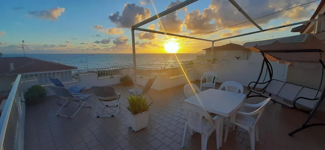 Attico Bellavista Villa Marina di Ragusa Holiday home